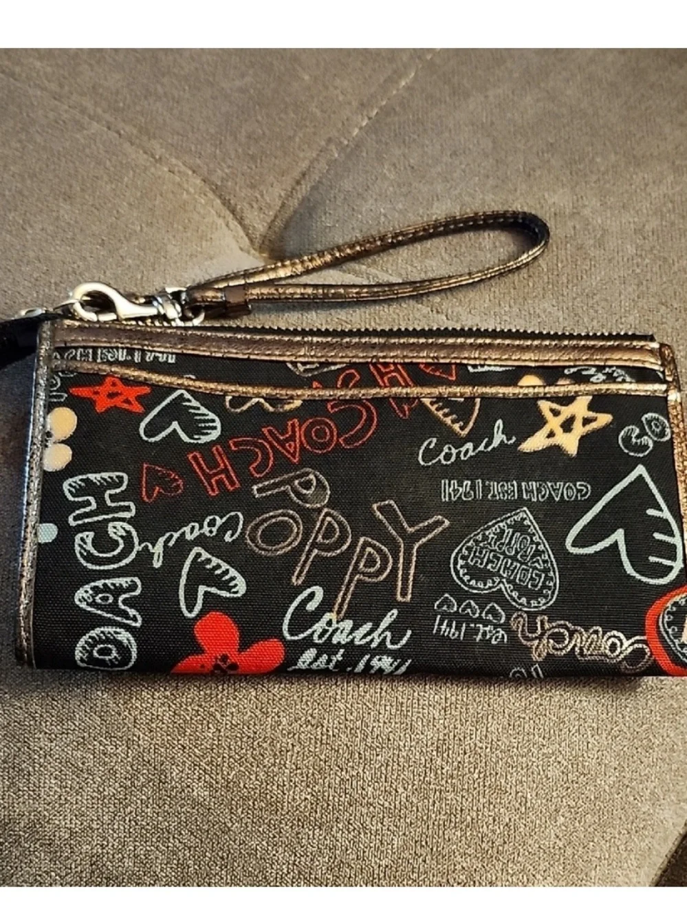 Vintage Coach poppy mini wristlet